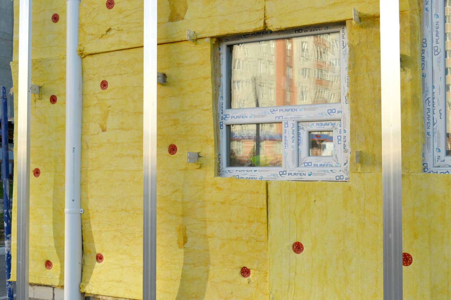 Pinturas Rafa: Aislamiento térmico exterior SATE en comunidades
